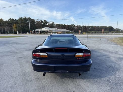 Used 2001 Chevrolet Camaro Z28 w/ SS Performance/Appearance Pkg image 4