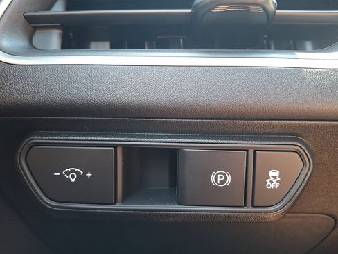 New 2026 Kia K4 FWD image 18