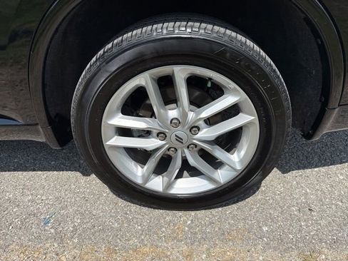 Used 2025 Dodge Durango GT AWD/4WD image 9