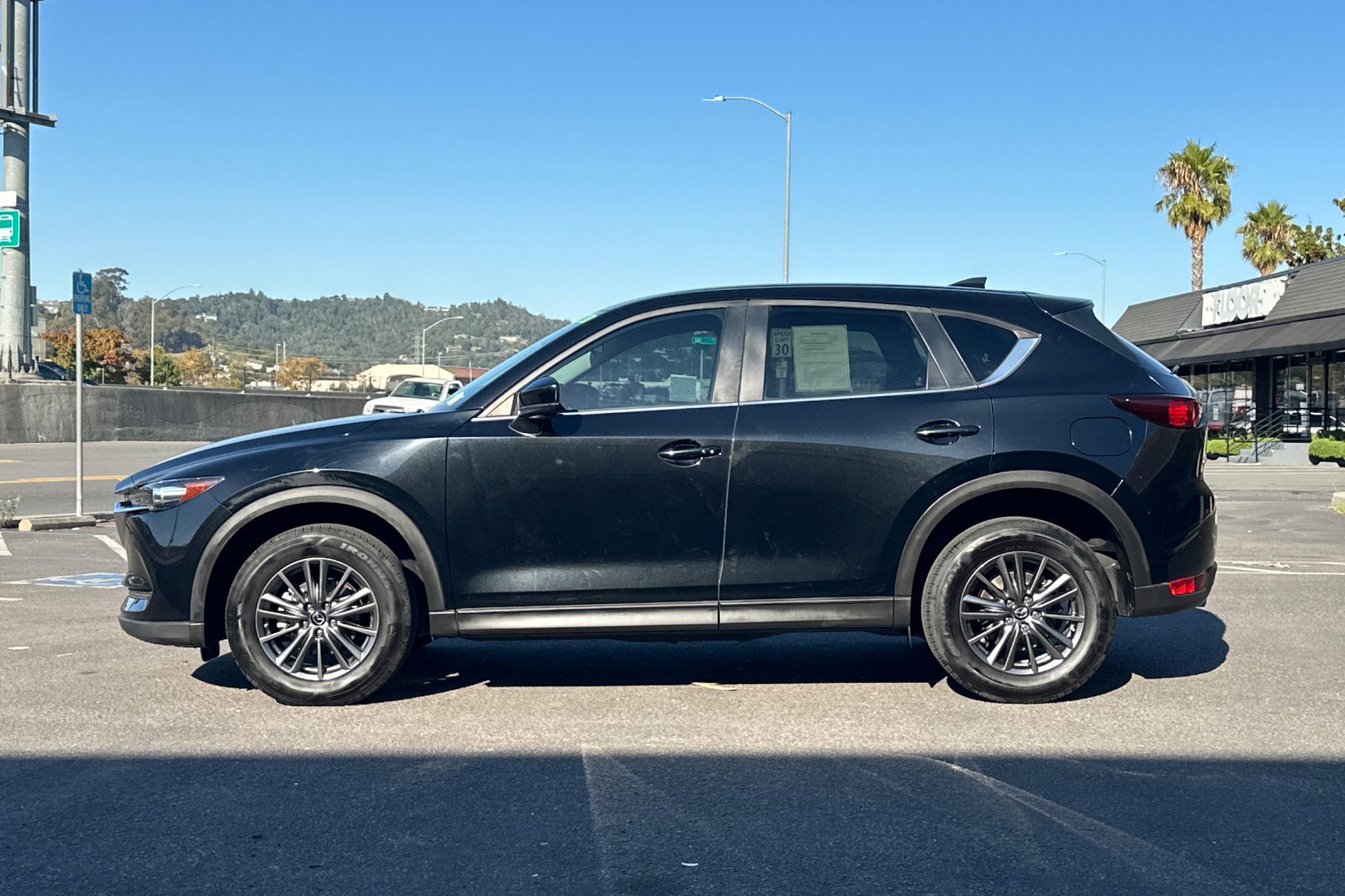 Used 2019 MAZDA CX-5 Touring FWD image 5