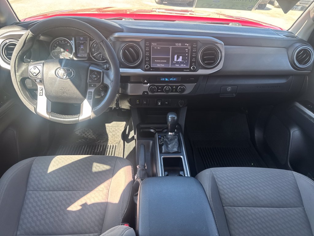 Used 2022 Toyota Tacoma SR5 w/ Technology Package RWD image 6