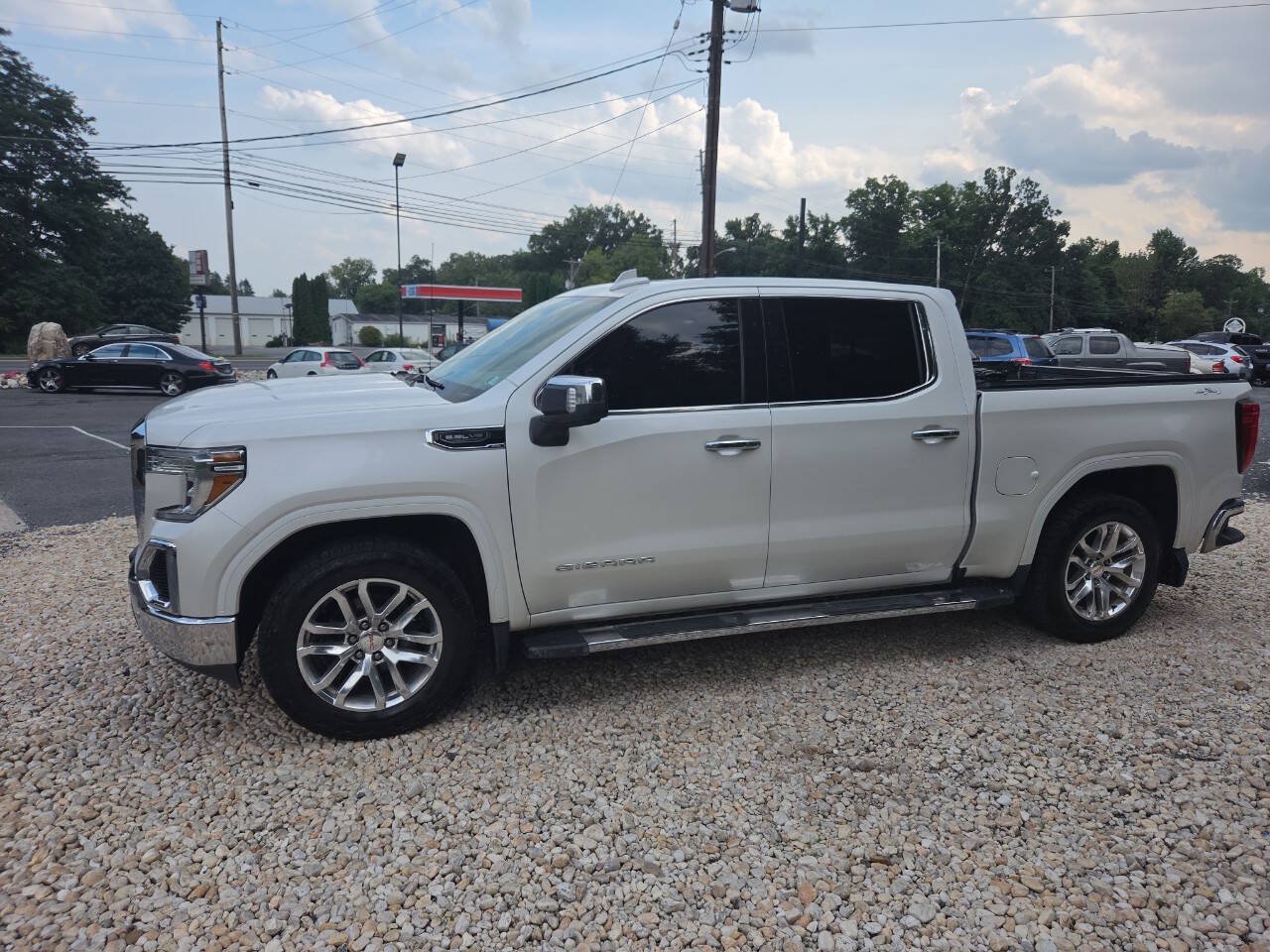 Used 2020 GMC Sierra 1500 SLT w/ SLT Premium Plus Package AWD/4WD image 4