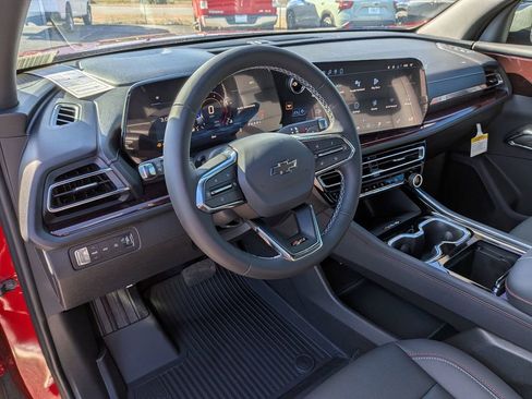 New 2026 Chevrolet Traverse Z71 w/ Driver Confidence Package AWD/4WD image 32