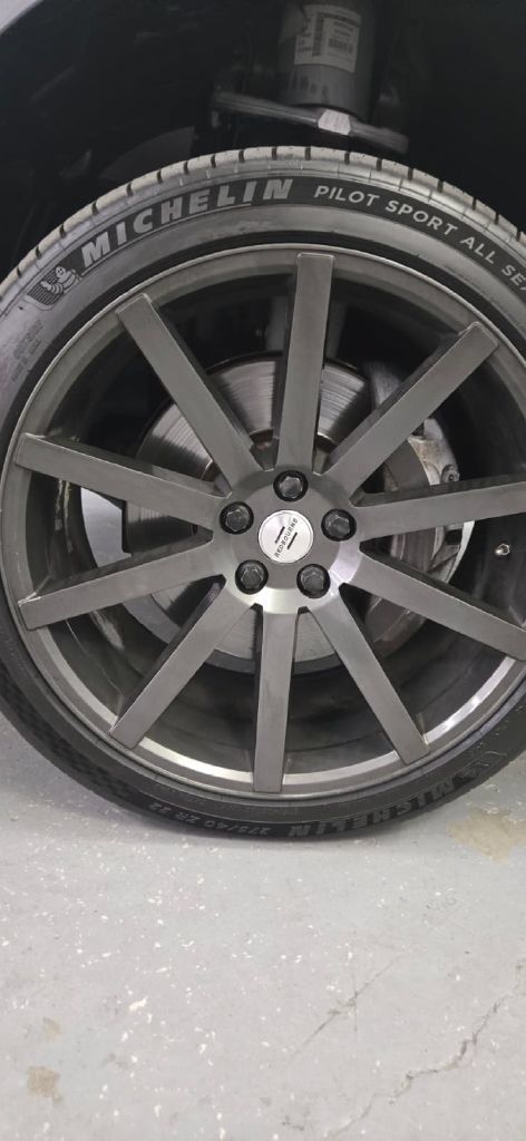 Used 2015 Land Rover Range Rover Supercharged AWD/4WD image 14