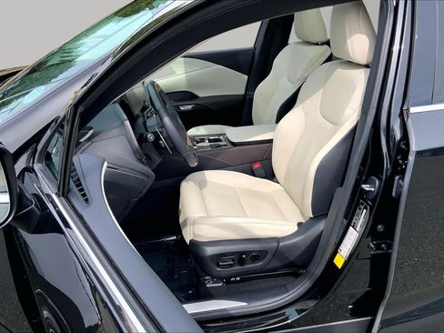 Used 2024 Lexus RX 350 AWD w/ Convenience Package image 8