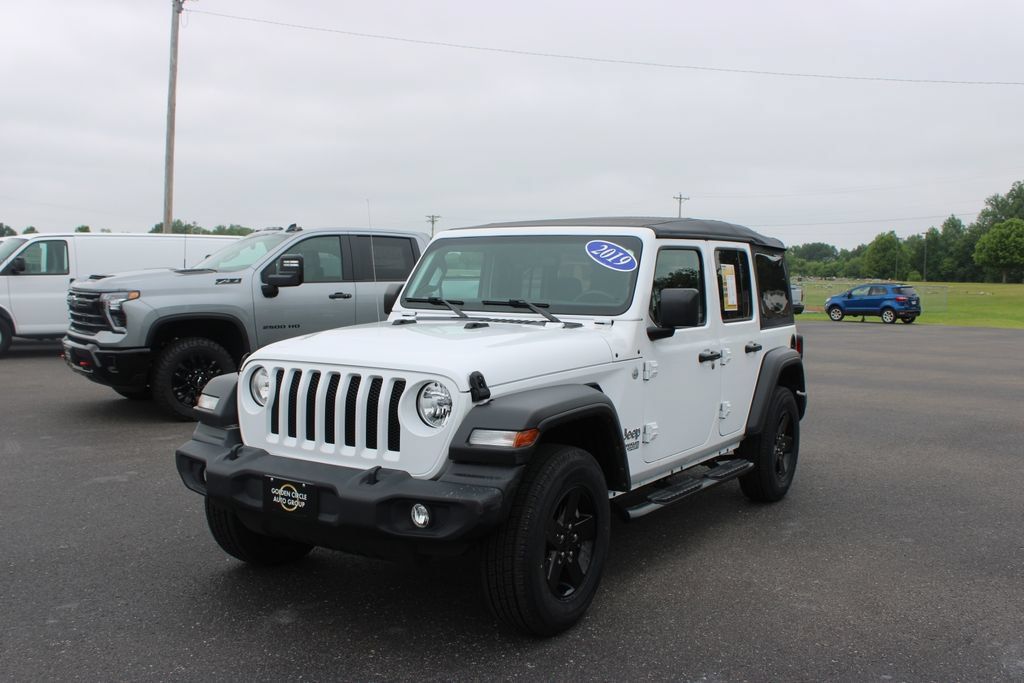 Used 2019 Jeep Wrangler Unlimited Sport S AWD/4WD image 4