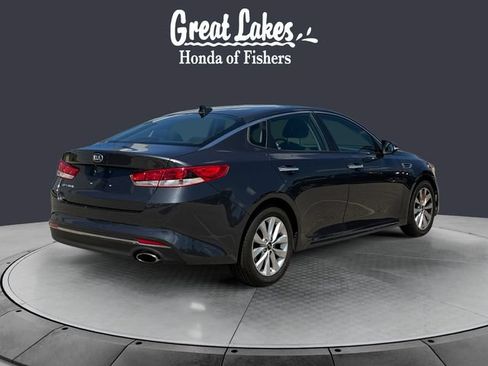 Used 2017 Kia Optima LX FWD image 5