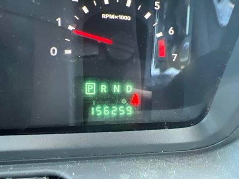 Used 2010 Dodge Journey SXT FWD image 12