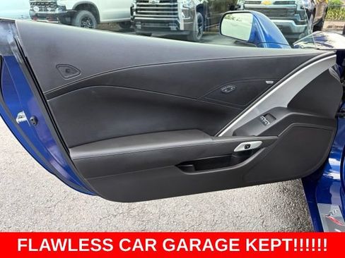 Used 2017 Chevrolet Corvette Stingray Coupe w/ 1LT RWD image 12