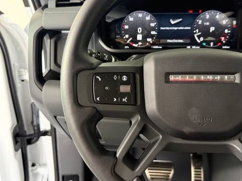 Used 2025 Land Rover Defender 110 S AWD/4WD image 39