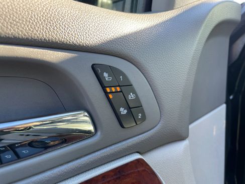 Used 2011 Chevrolet Silverado 2500 LTZ w/ LTZ Plus Package image 20