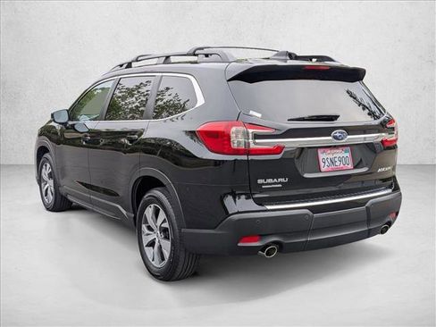 Certified 2025 Subaru Ascent Premium AWD/4WD image 8