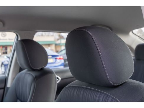 Used 2019 Nissan Sentra SV image 16