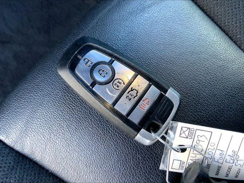 Certified 2020 Ford Edge ST image 14
