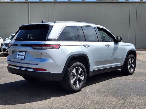 Used 2024 Jeep Grand Cherokee Limited 4xe AWD/4WD image 7
