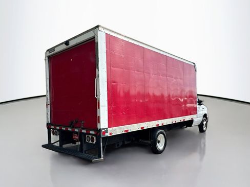 Used 2015 Ford E-350 and Econoline 350 Super Duty image 7