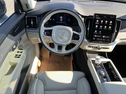 New 2026 Volvo XC90 T8 Ultra image 14