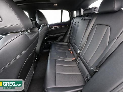 Used 2022 BMW X4 xDrive30i AWD/4WD image 16