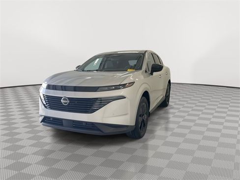 Certified 2025 Nissan Murano SV image 5