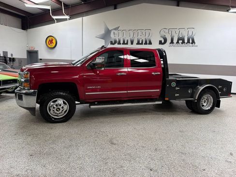 Used 2019 Chevrolet Silverado 3500 LTZ w/ Duramax Plus Package AWD/4WD image 2