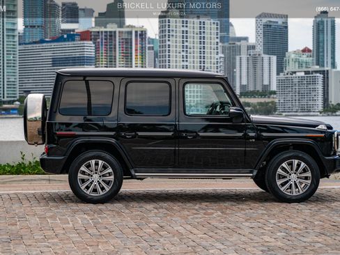 Used 2021 Mercedes-Benz G 550 image 11