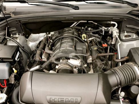 Used 2022 Dodge Durango SRT w/ Black Package AWD/4WD image 57