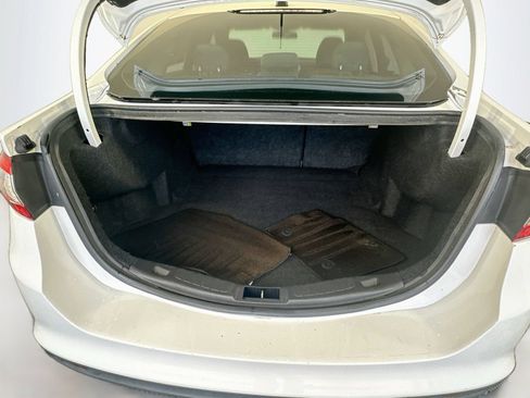 Used 2015 Ford Fusion S FWD image 23