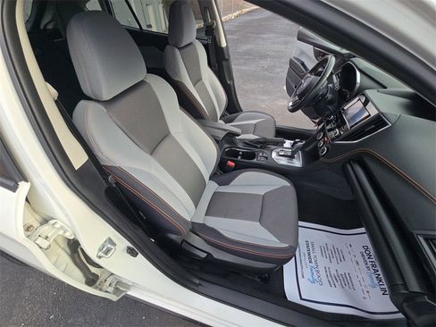 Used 2023 Subaru Crosstrek 2.0i Premium image 28