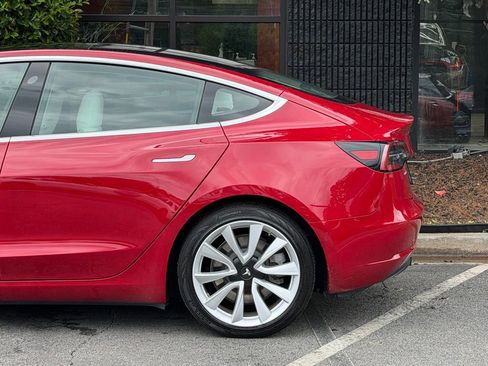 Used 2019 Tesla Model 3 Long Range AWD/4WD image 11