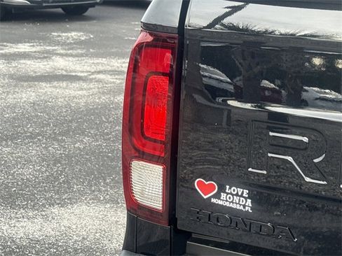 New 2026 Honda Ridgeline Black Edition image 10