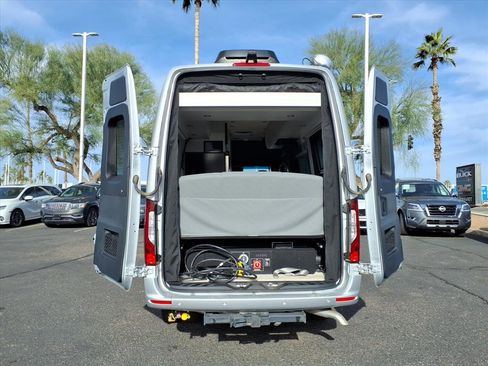 Used 2024 Mercedes-Benz Sprinter 3500 image 10