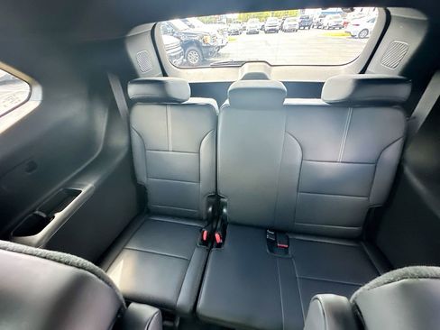 New 2026 GMC Acadia Elevation w/ Elevation Premium Package FWD image 28