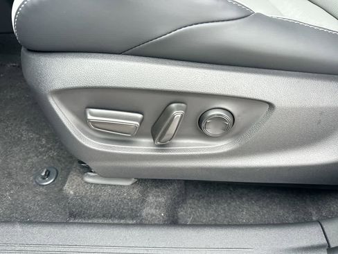 New 2026 Subaru Solterra Premium image 22