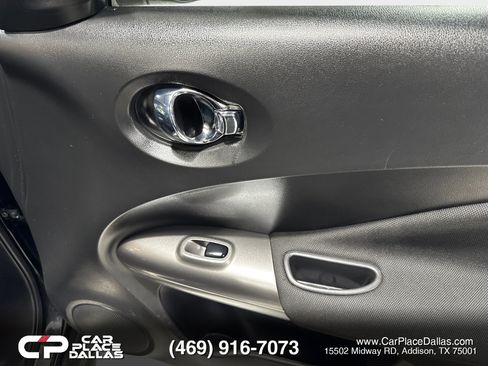 Used 2013 Nissan Juke SV FWD image 26