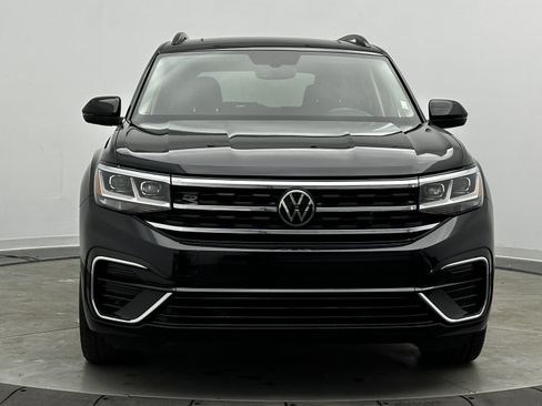 Used 2021 Volkswagen Atlas SE w/ Panoramic Sunroof Package image 2