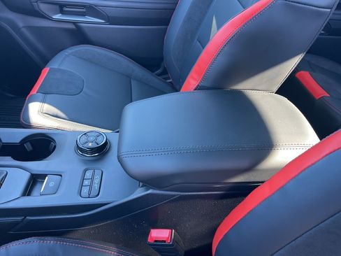 New 2025 Ford Ranger Raptor image 12