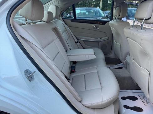 Used 2014 Mercedes-Benz E 350 4MATIC Sedan w/ Premium 1 Package image 35