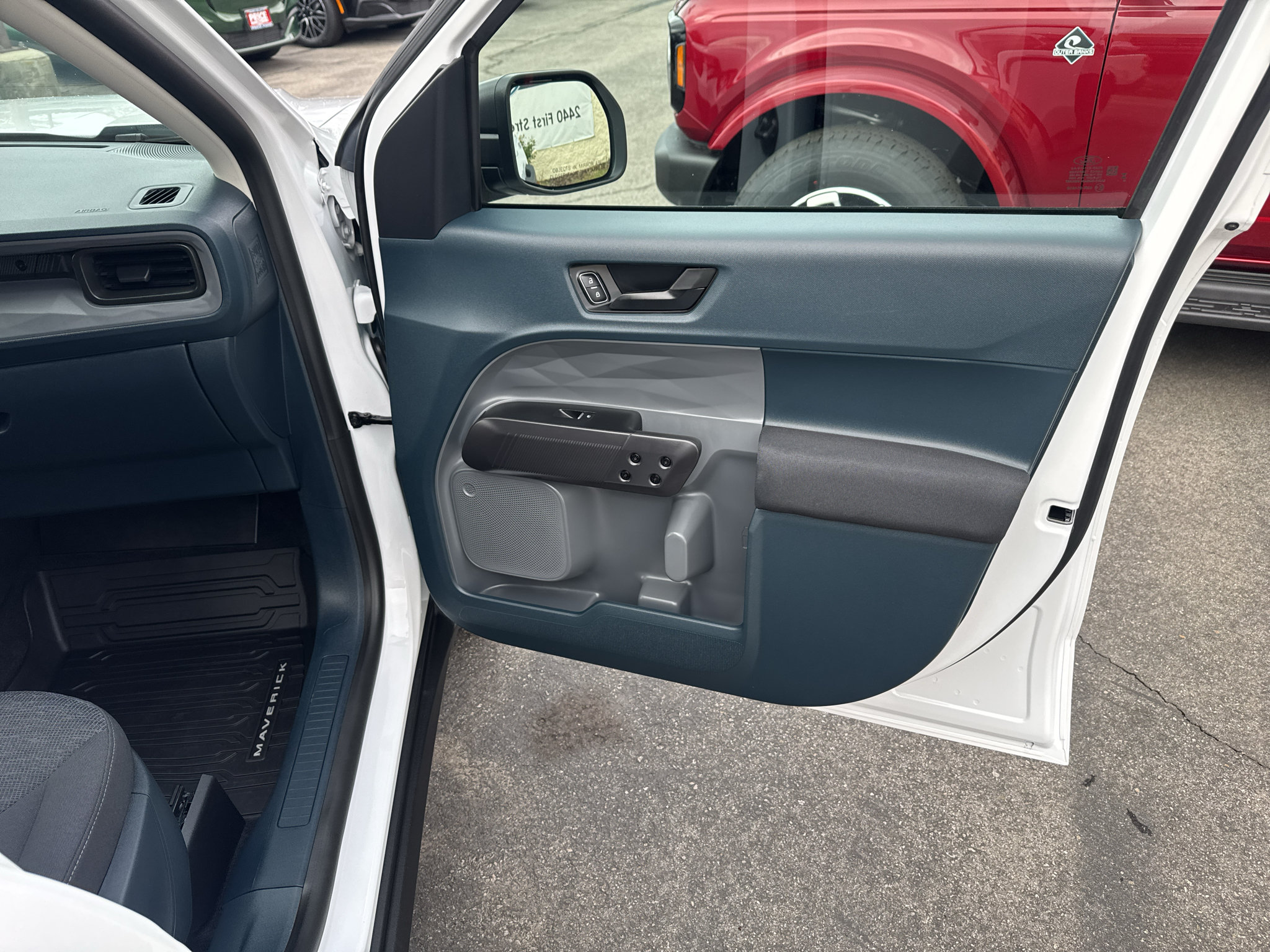 Used 2026 Ford Maverick XL AWD/4WD image 23