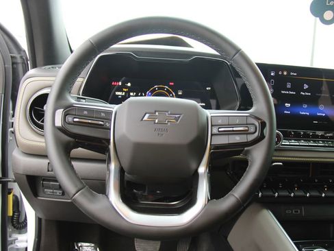 Certified 2024 Chevrolet Colorado ZR2 w/ Safety Package image 15