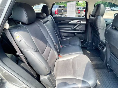 Used 2018 MAZDA CX-9 Touring w/ Touring Premium Package AWD/4WD image 13
