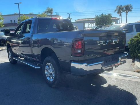 Used 2026 RAM 2500 Big Horn AWD/4WD image 8