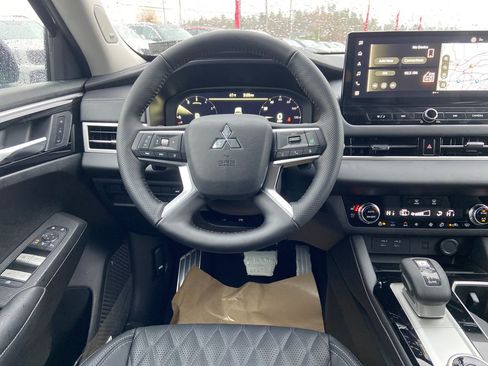 New 2026 Mitsubishi Outlander SEL AWD/4WD image 13