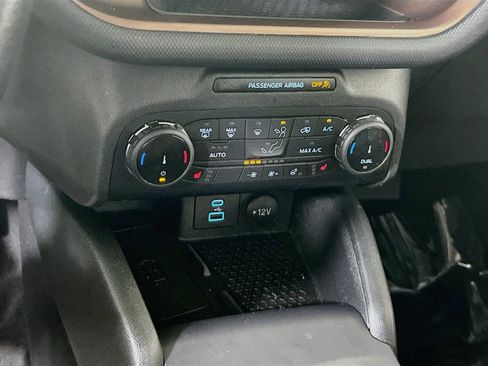 Used 2022 Ford Bronco Sport Outer Banks w/ Tech Package AWD/4WD image 15