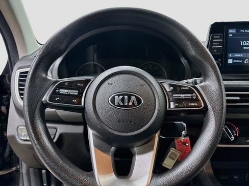 Used 2021 Kia Seltos LX AWD/4WD image 11