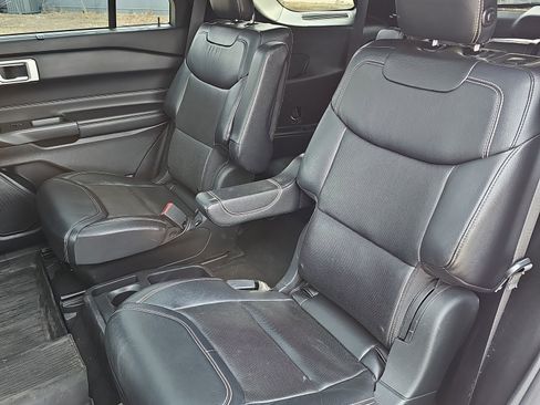 Used 2020 Ford Explorer ST w/ Premium Technology Package image 14