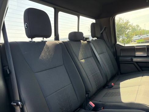 Used 2018 Ford F150 XLT w/ Equipment Group 302A Luxury AWD/4WD image 32
