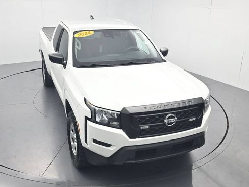 Used 2024 Nissan Frontier S AWD/4WD image 41