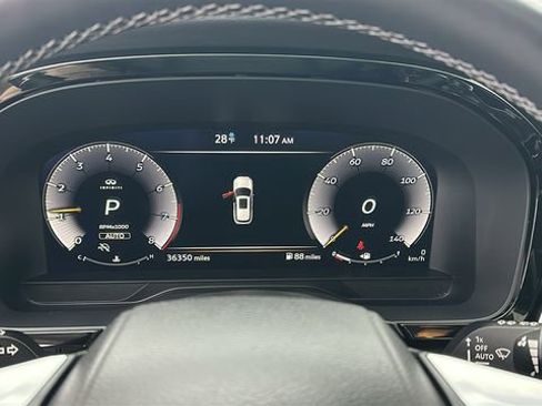 Used 2023 INFINITI QX60 Sensory w/ Vision Package image 15