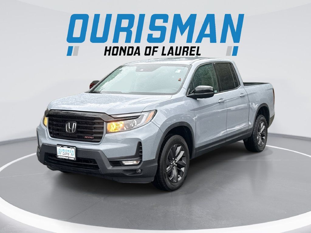 Used 2023 Honda Ridgeline Sport image 1