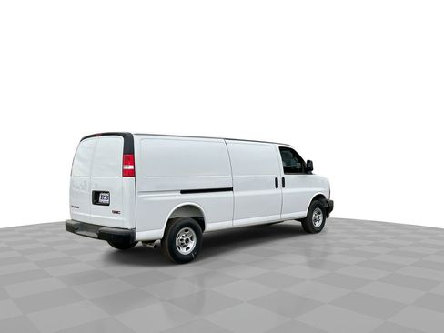 New 2025 GMC Savana 2500 Extended w/ Driver Convenience Package image 8
